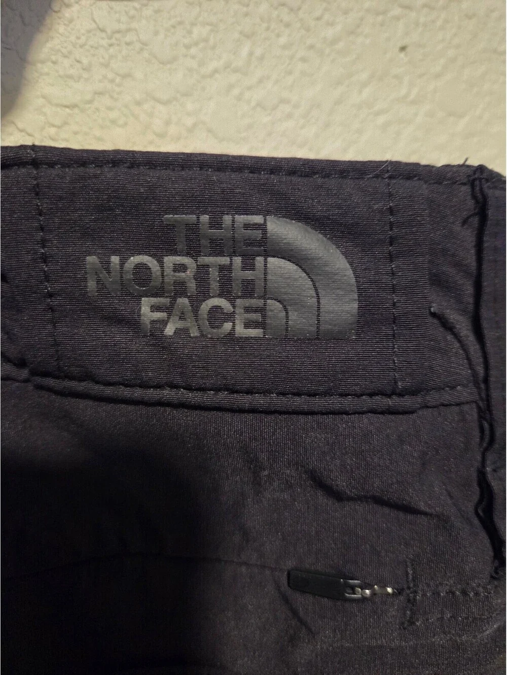 The North Face Men's Black Nylon Outdoor Pants Size 34